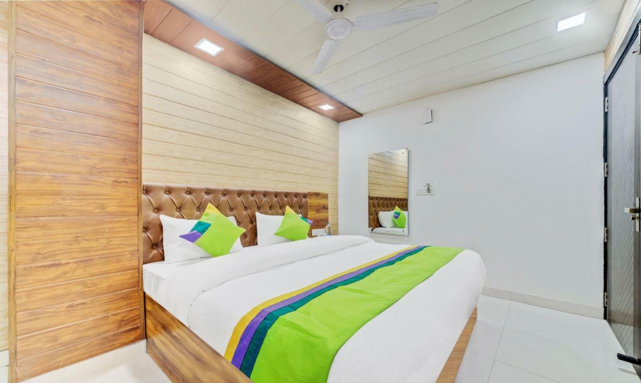 Hotel Nysha Palace Near Igi Airport New Delhi Extérieur photo