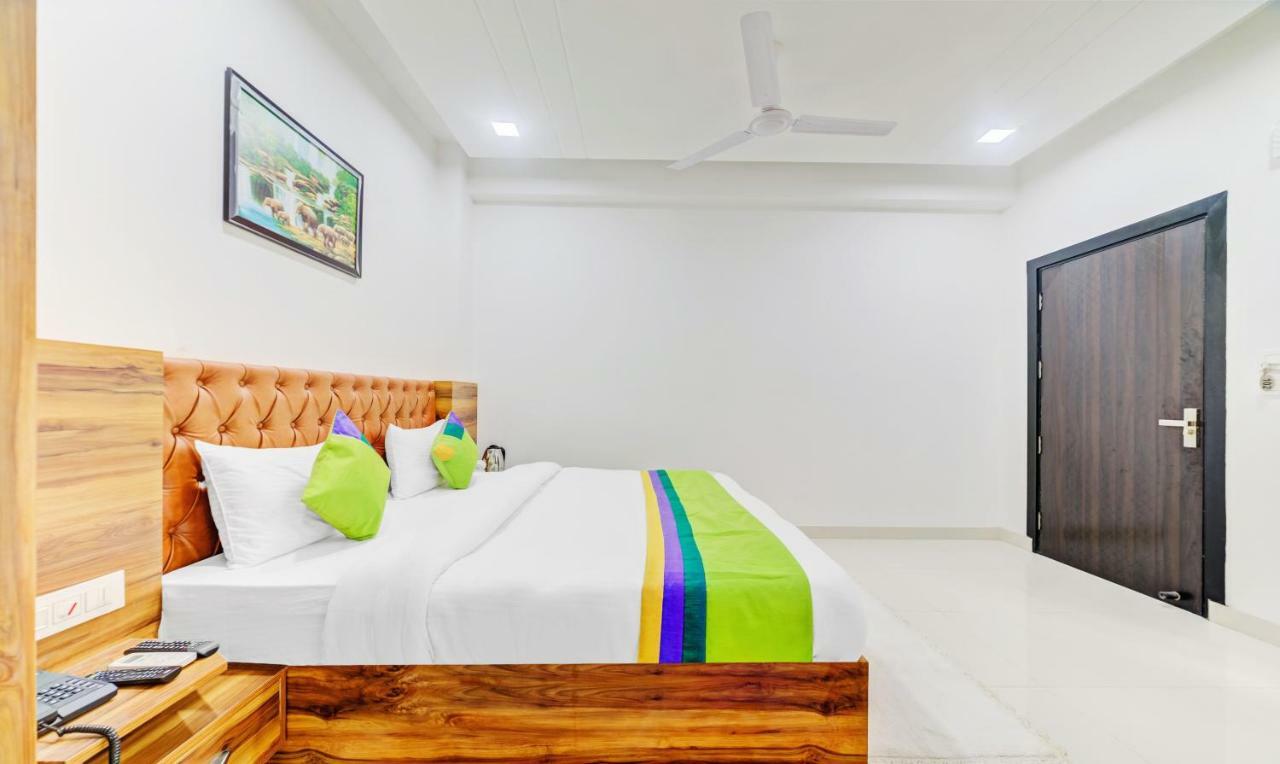 Hotel Nysha Palace Near Igi Airport New Delhi Extérieur photo