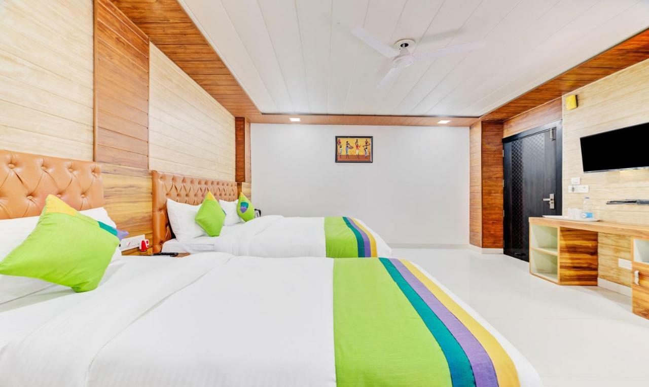 Hotel Nysha Palace Near Igi Airport New Delhi Extérieur photo